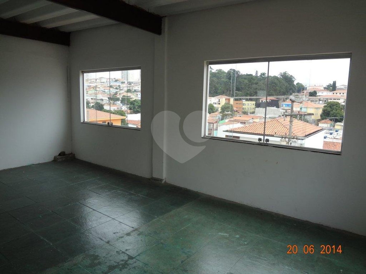 Sobrado à venda com 10 quartos em Vila Mazzei, São Paulo, SP