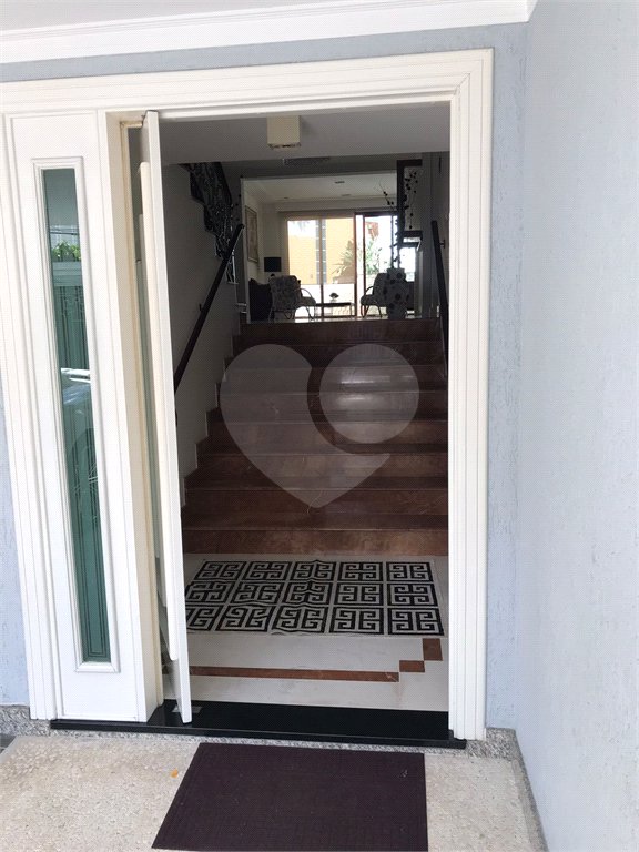 Sobrado à venda com 4 quartos, sendo 3 suítes, em Jardim Franca, São Paulo, SP