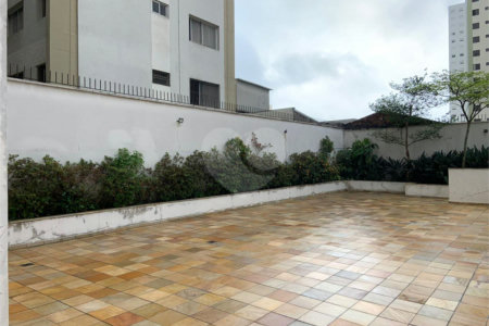 Apartamento à venda com 3 quartos em Bosque da Saúde, São Paulo, SP