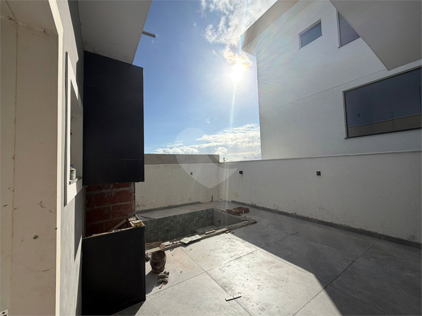 Casa à venda com 3 quartos, sendo 1 suíte, em Nova São Pedro, São Pedro da Aldeia, RJ