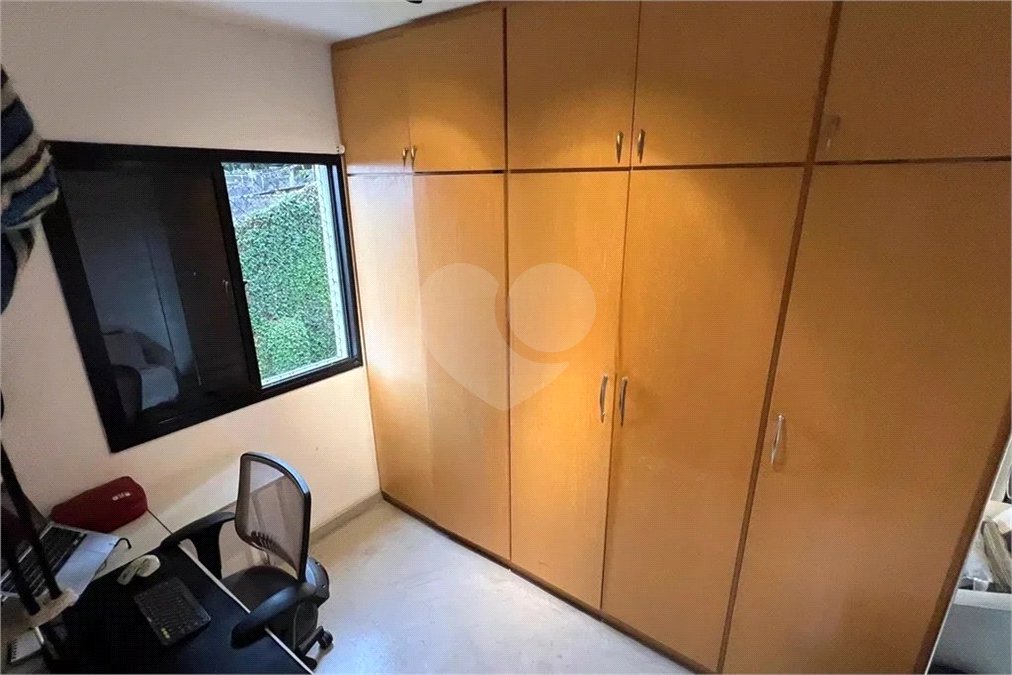 Apartamento à venda com 3 quartos, sendo 1 suíte, em Vila Madalena, São Paulo, SP