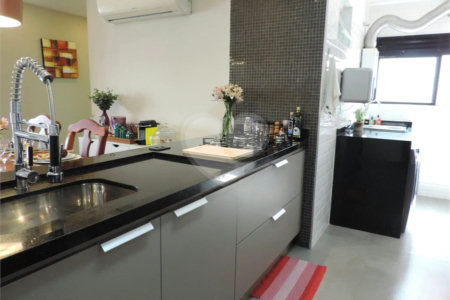 Apartamento para alugar com 3 quartos, sendo 1 suíte,  em Alto da Boa Vista, São Paulo, SP
