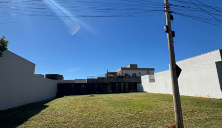 Lote à venda no condomínio Olívio Francischini, Hortolândia - SP