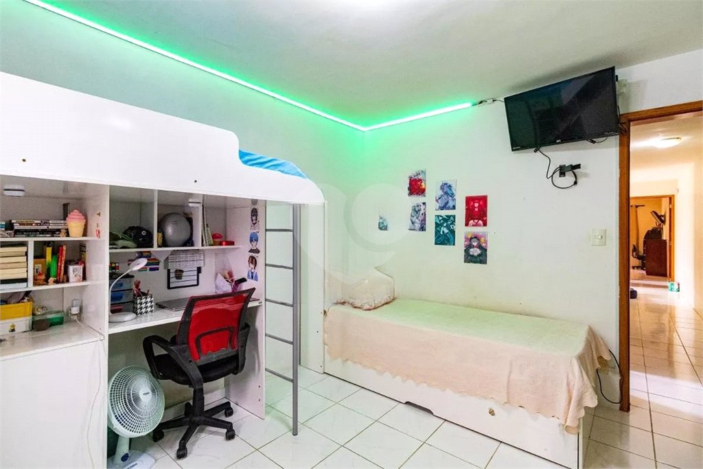 Sobrado à venda com 3 quartos, sendo 1 suíte, em Vila Tiradentes, São Paulo, SP