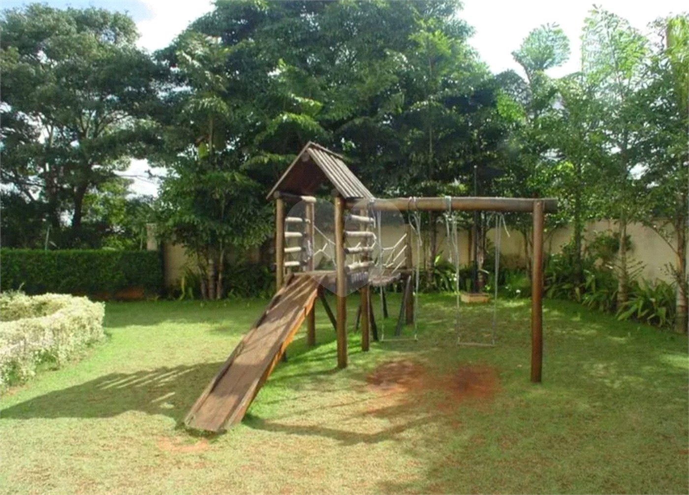 Apartamento à venda com 3 quartos, sendo 1 suíte,  em Alto da Boa Vista, São Paulo, SP