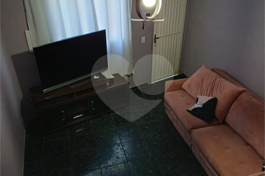 Sobrado à venda com 2 quartos em Tremembé, São Paulo, SP