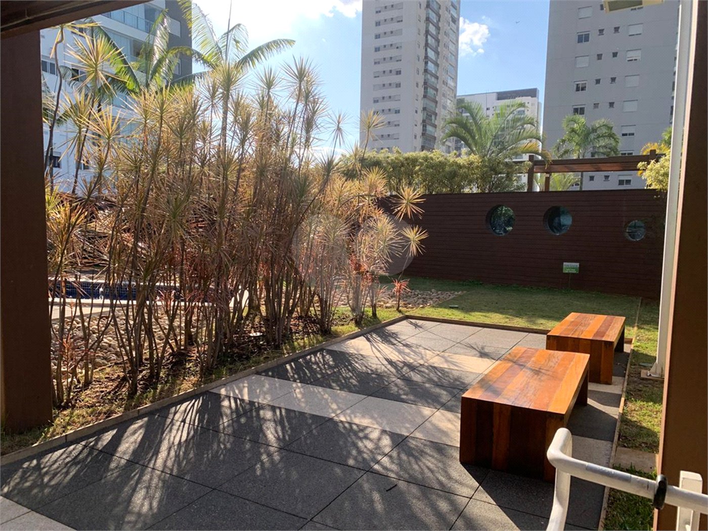Apartamento para alugar com 2 quartos, sendo 1 suíte, em Vila Anastácio, São Paulo, SP