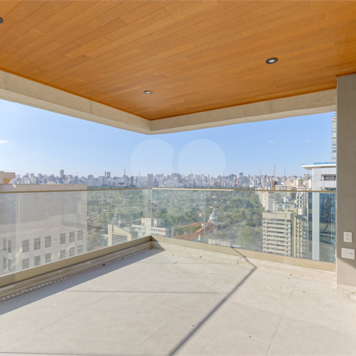 Apartamento à venda com 3 quartos, sendo 2 suítes, em Itaim Bibi, São Paulo, SP