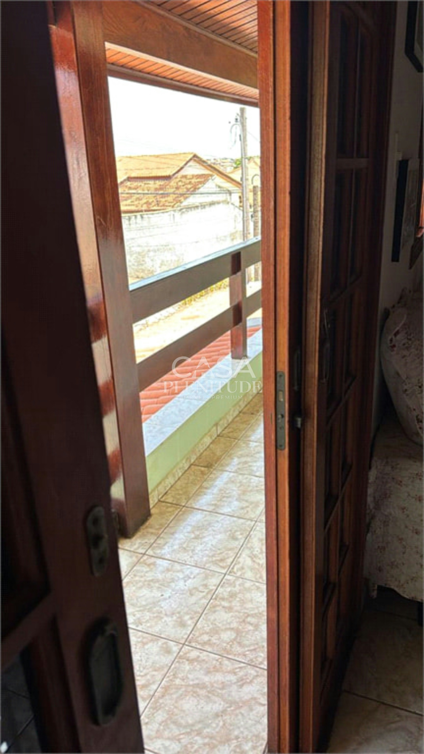 Sobrado à venda com 3 quartos, sendo 2 suítes, em Jardim Simus, Sorocaba, SP