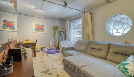 Sobrado à venda com 4 quartos, sendo 1 suíte, em Chácara Flora, São Paulo, SP