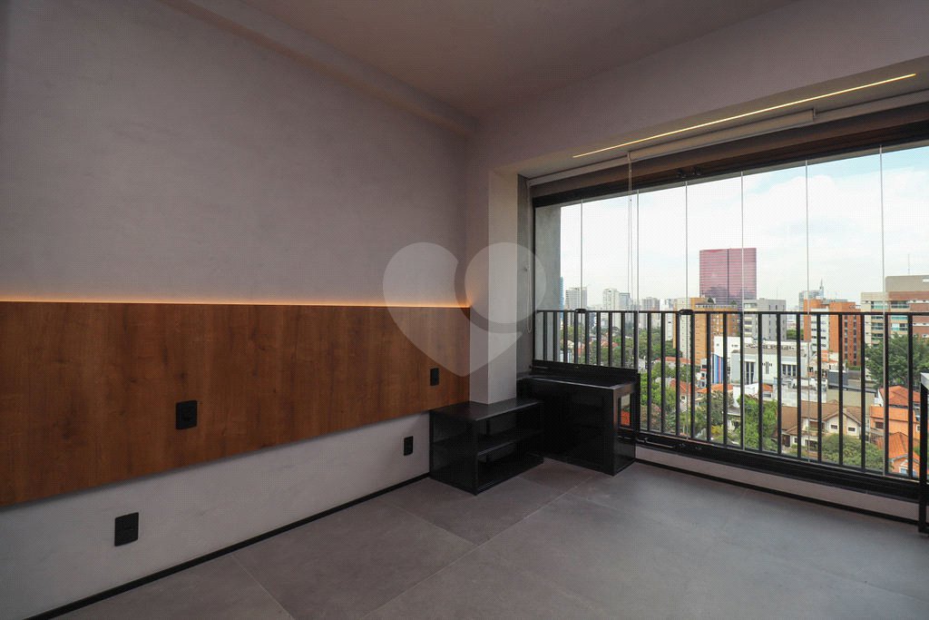 Apartamento à venda ou para alugar com 1 quarto em Pinheiros, São Paulo, SP
