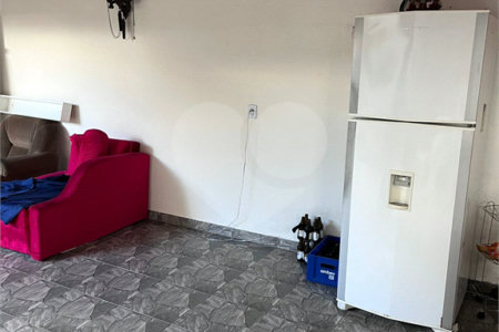 Sobrado à venda com 5 quartos, sendo 2 suítes,  em Jardim da Granja, São José dos Campos, SP