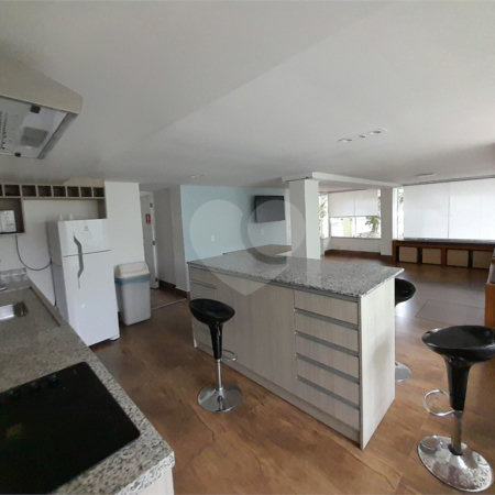 Apartamento à venda com 2 quartos em Granja Julieta, São Paulo, SP