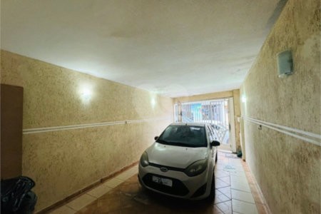 Casa à venda com 4 quartos, sendo 2 suítes, em Parque Santo Antônio, Guarulhos, SP