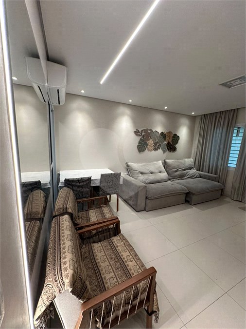 Sobrado à venda com 3 quartos, sendo 1 suíte, em Vila Medeiros, São Paulo, SP