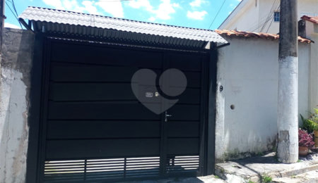 Casa à venda com 3 quartos em Vila Nivi, São Paulo, SP
