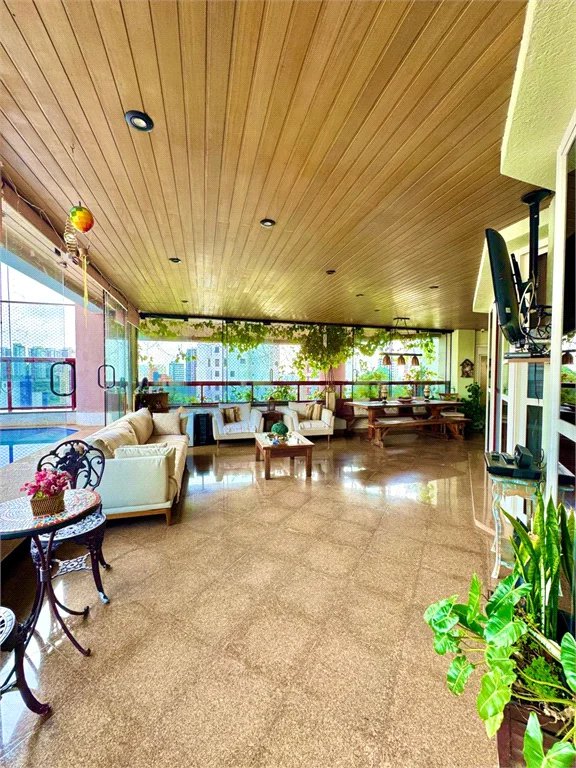 Apartamento à venda com 4 suítes em Vila Suzana, São Paulo, SP