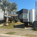 Casa à venda com 3 suítes no condomínio Aruã, Mogi das Cruzes - SP
