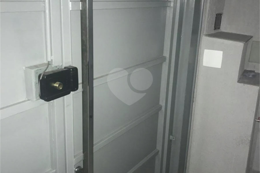 Sobrado à venda com 4 quartos, sendo 3 suítes,  em Tremembé, São Paulo, SP