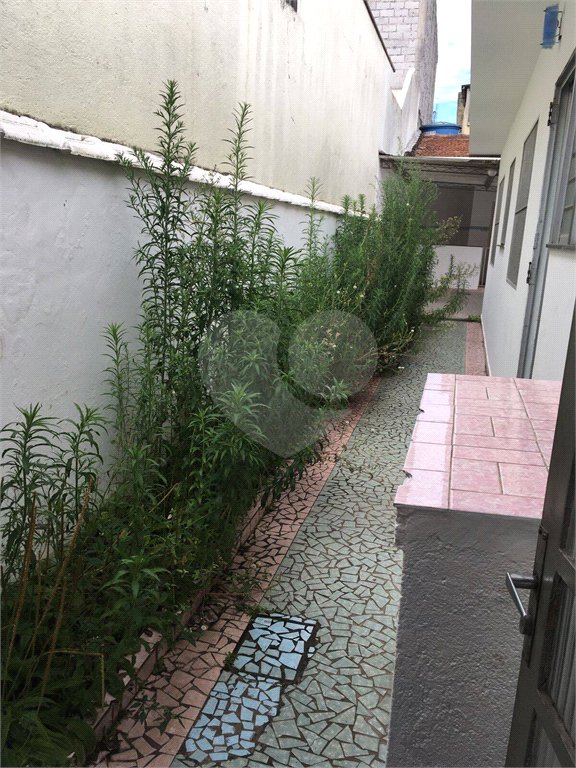 Casa à venda com 3 quartos, sendo 1 suíte, em Parque Bristol, São Paulo, SP