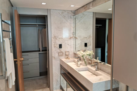 Apartamento à venda com 3 suítes em Moema, São Paulo, SP