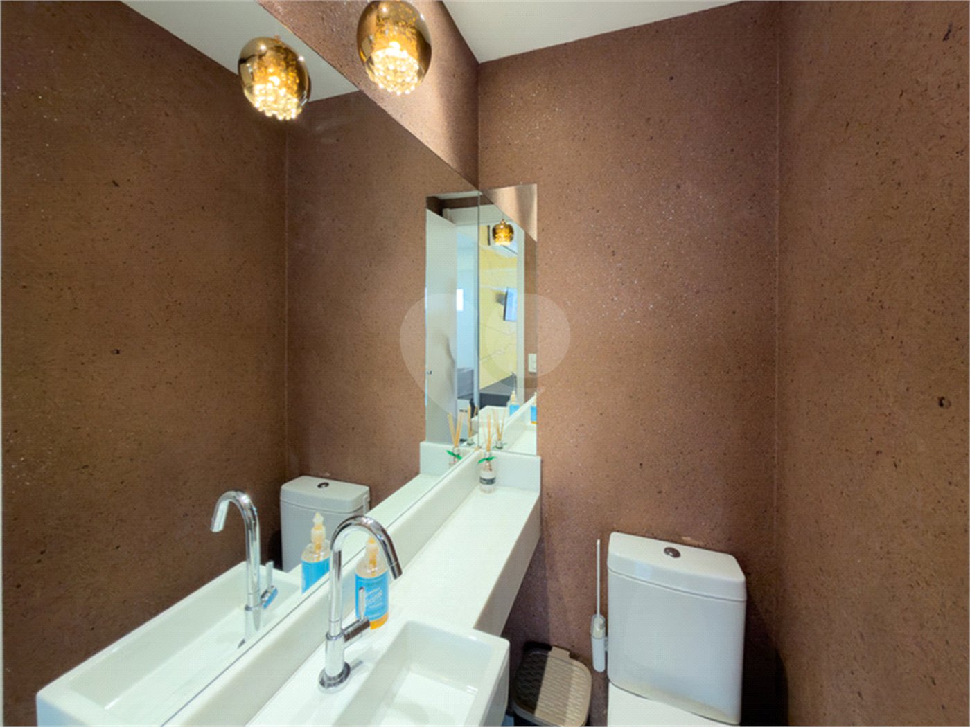 Apartamento à venda com 4 quartos, sendo 2 suítes, em Pinheiros, São Paulo, SP