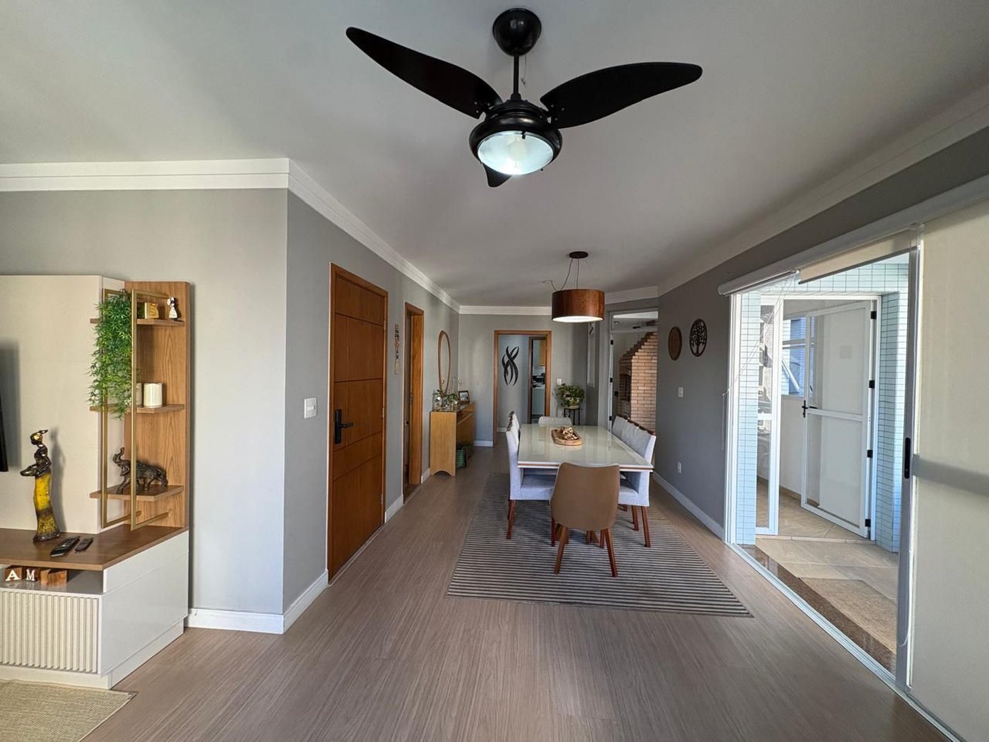 Apartamento com 3 dormitórios à venda, 162 m² por R$ 1.550.000,00 - Pompéia - Santos/SP