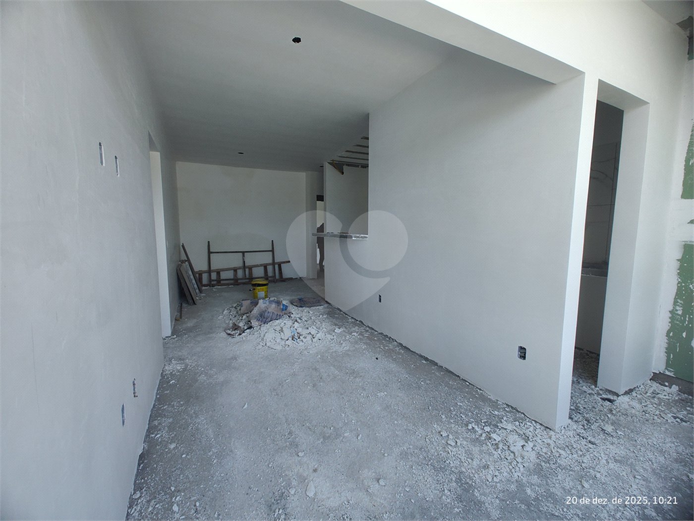 Casa à venda com 2 quartos no condomínio Residencial Sonhar Bella, Atibaia - SP