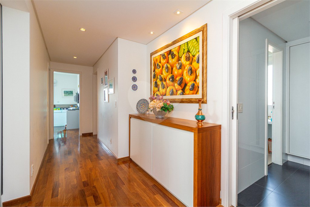 Apartamento à venda com 3 suítes em Saúde, São Paulo, SP