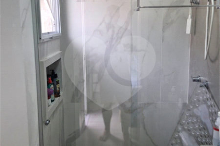 Casa à venda com 3 quartos, sendo 1 suíte,  no condomínio Moradas do Horto, São Paulo - SP