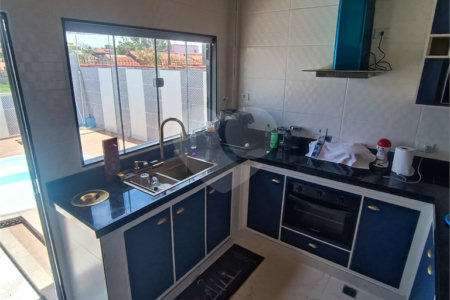 Casa à venda com 3 quartos, sendo 1 suíte, em Caminho de Búzios, Cabo Frio, RJ
