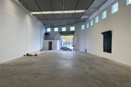 Salão para alugar em Vila das Acácias, Poá, SP