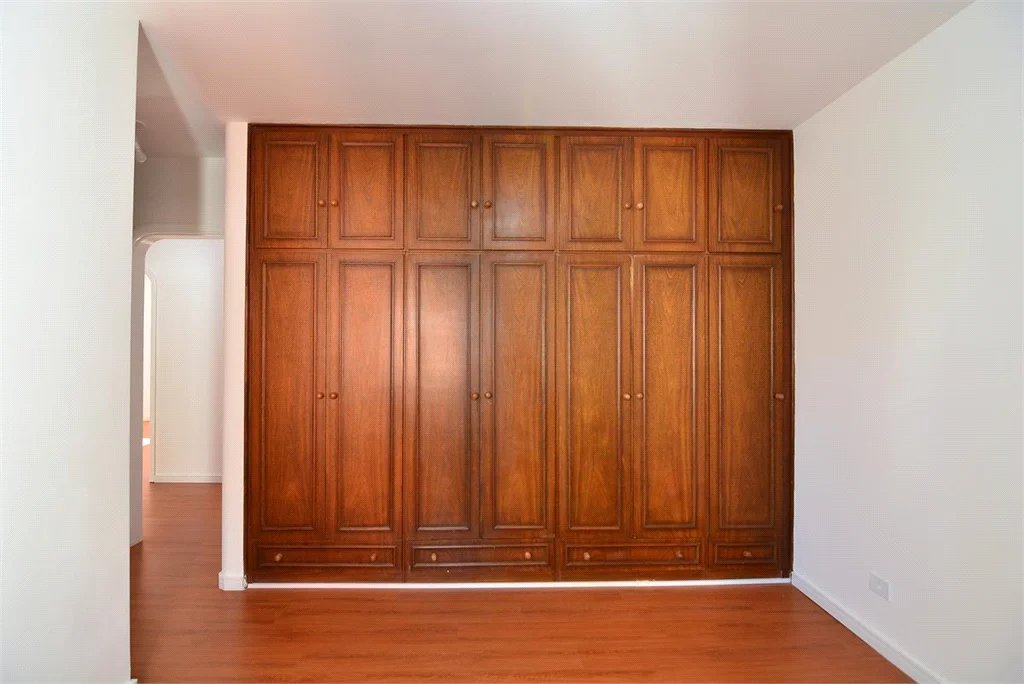 Apartamento à venda com 4 quartos, sendo 2 suítes, em Brooklin Paulista, São Paulo, SP