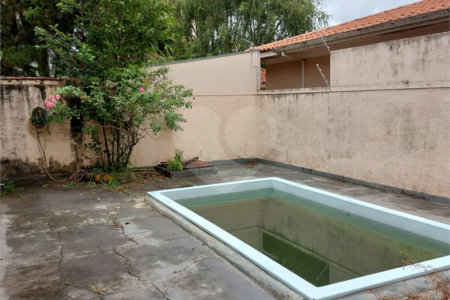 Casa/sobrado para locação no Centro