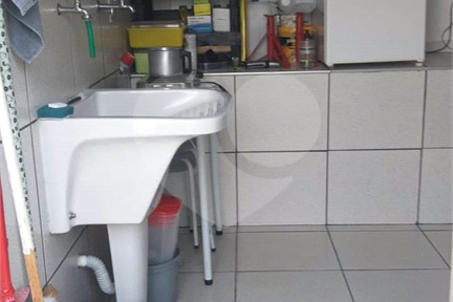 Casa à venda com 2 suítes no Centro, Águas de Lindóia, SP
