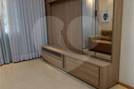 Casa à venda com 3 quartos, sendo 1 suíte,  no condomínio Jardim Europa, Mogi das Cruzes - SP