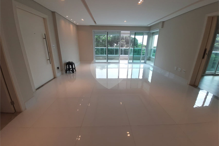 Apartamento à venda com 4 quartos, sendo 2 suítes, em Jardim São Paulo(zona Norte), São Paulo, SP