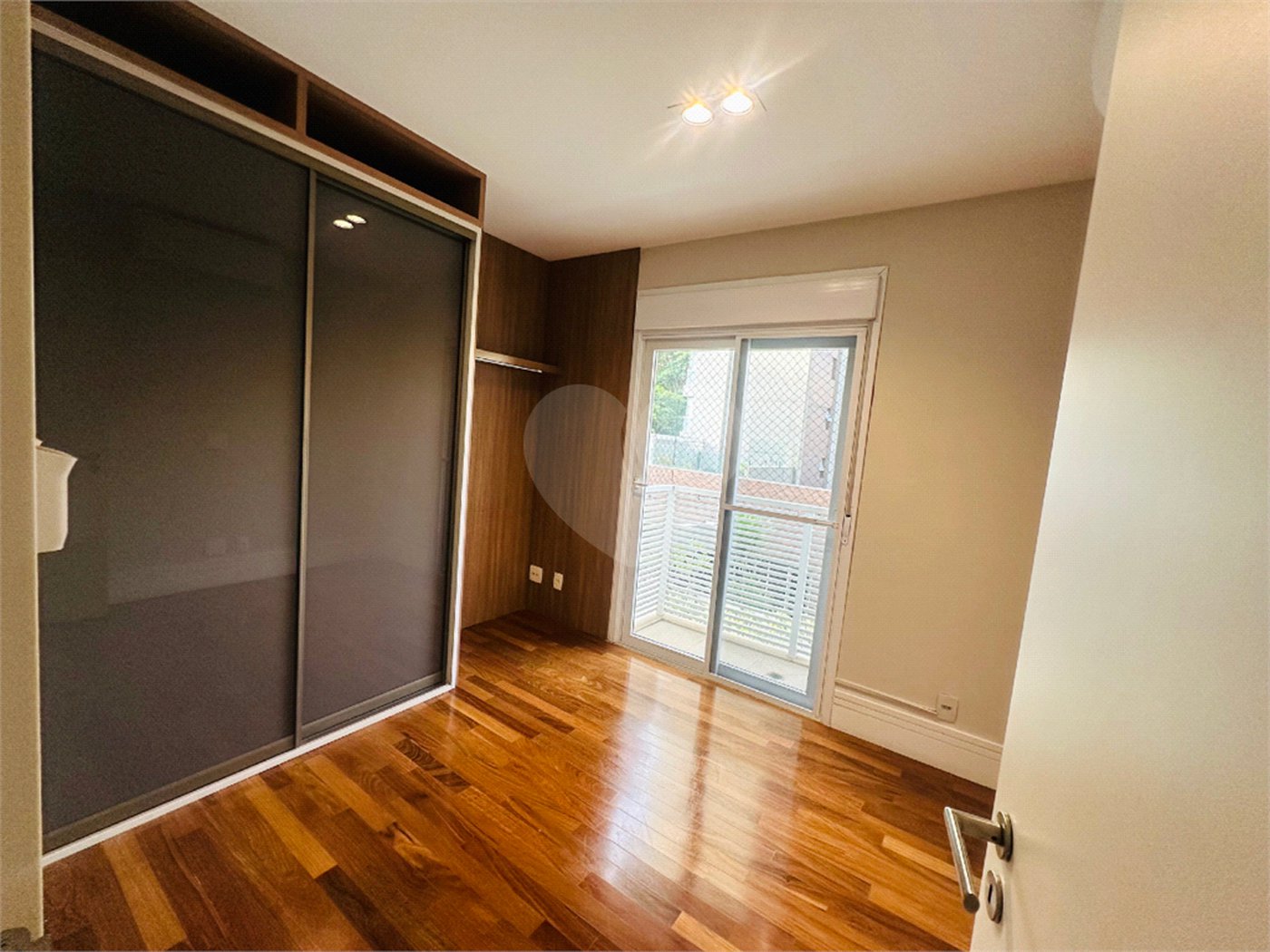 Apartamento à venda com 4 quartos, sendo 2 suítes, em Paraíso, São Paulo, SP