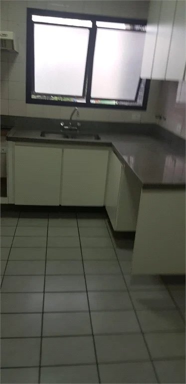 Apartamento à venda com 3 quartos, sendo 2 suítes, em Vila Suzana, São Paulo, SP