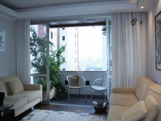 Apartamento à venda com 3 quartos, sendo 1 suíte,  em Vila Madalena, São Paulo, SP