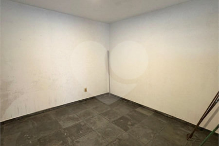 Sobrado à venda com 4 quartos, sendo 1 suíte,  em Vila Sônia, São Paulo, SP