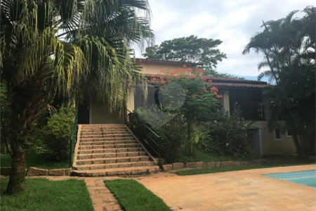 Casa à venda com 5 quartos, sendo 3 suítes, em Recanto das Flores, Indaiatuba, SP