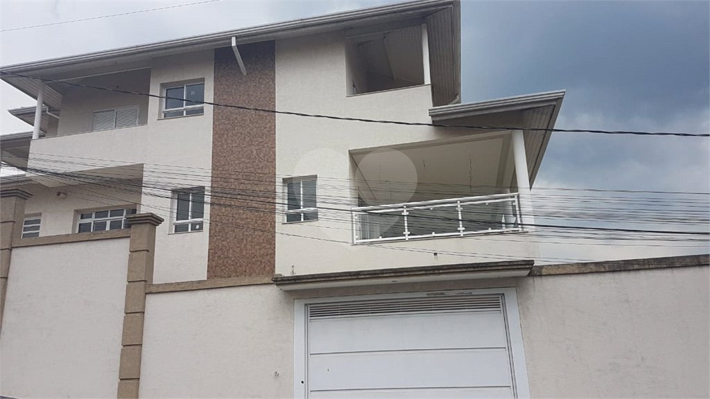 Casa à venda com 5 quartos, sendo 3 suítes,  em Serra da Cantareira, Mairiporã, SP