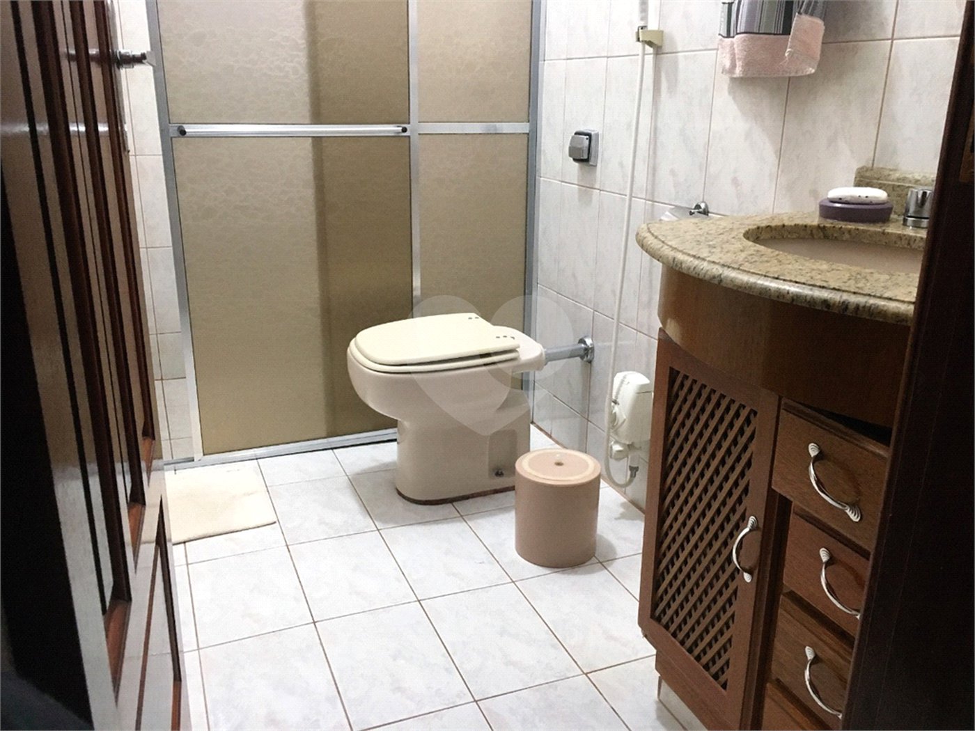 Casa à venda com 3 quartos, sendo 1 suíte, em Jardim Sontag, Salto, SP
