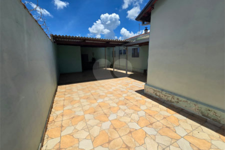 Casa à venda com 3 quartos em Vila Prado, Itapetininga, SP