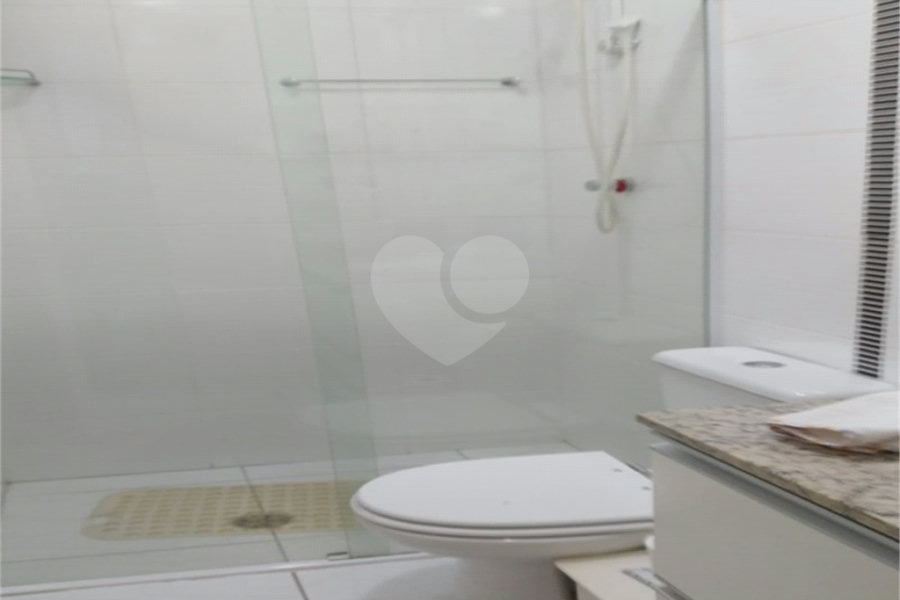Casa à venda com 3 quartos, sendo 2 suítes, no condomínio Villa's Residencial, São Paulo - SP