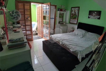 Sobrado à venda com 4 suítes em Vila Mazzei, São Paulo, SP