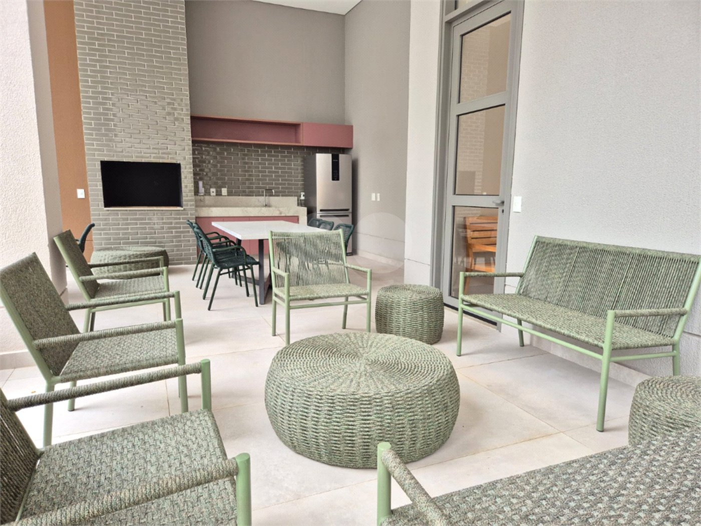 Apartamento à venda com 3 suítes em Jardim Prudência, São Paulo, SP