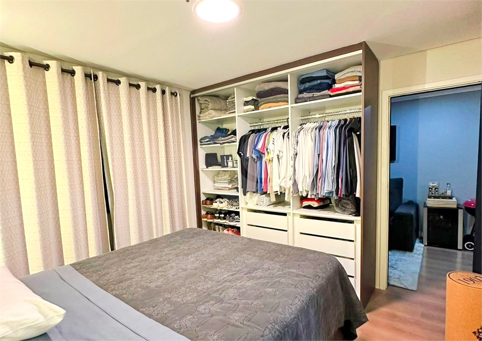 Apartamento à venda com 1 quarto em Vila Uberabinha, São Paulo, SP