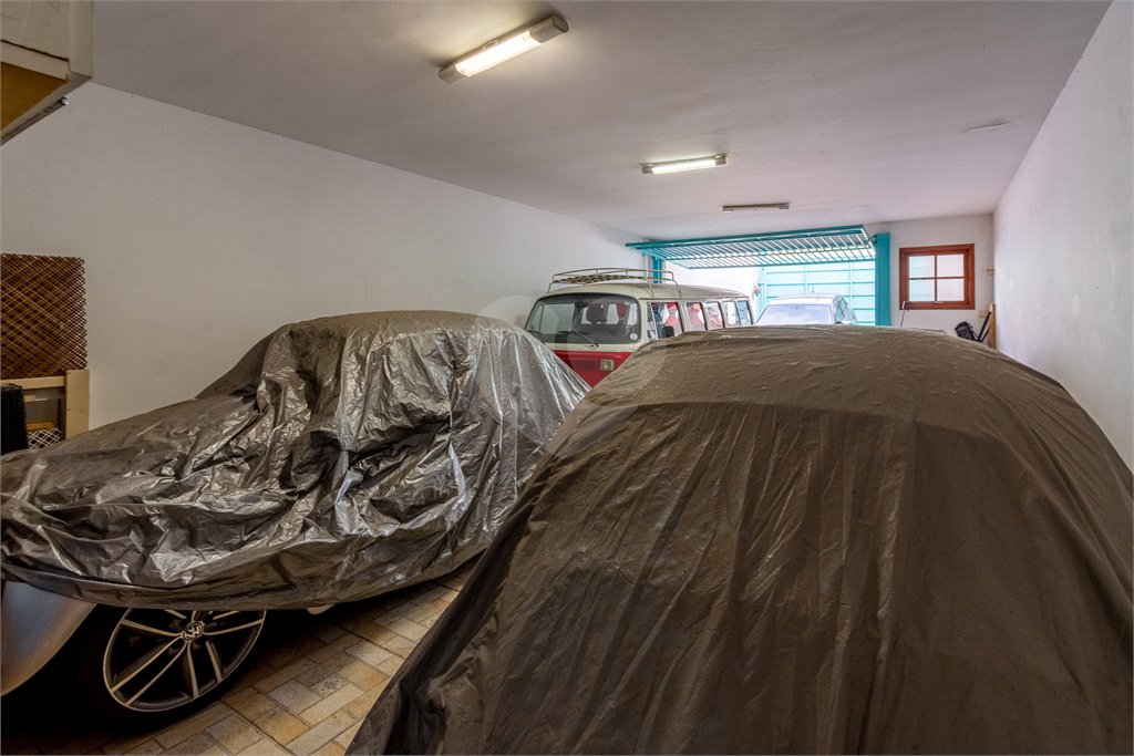 Sobrado à venda com 4 quartos, sendo 3 suítes, em Vila Gustavo, São Paulo, SP